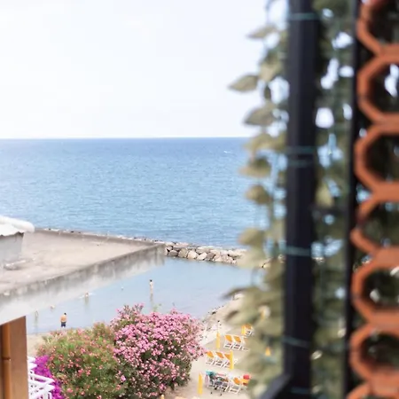 25trilocale Vista Mare E Amazzonia Style Apartment Diano Marina